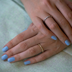 Twist Band Ring in Yellow Gold