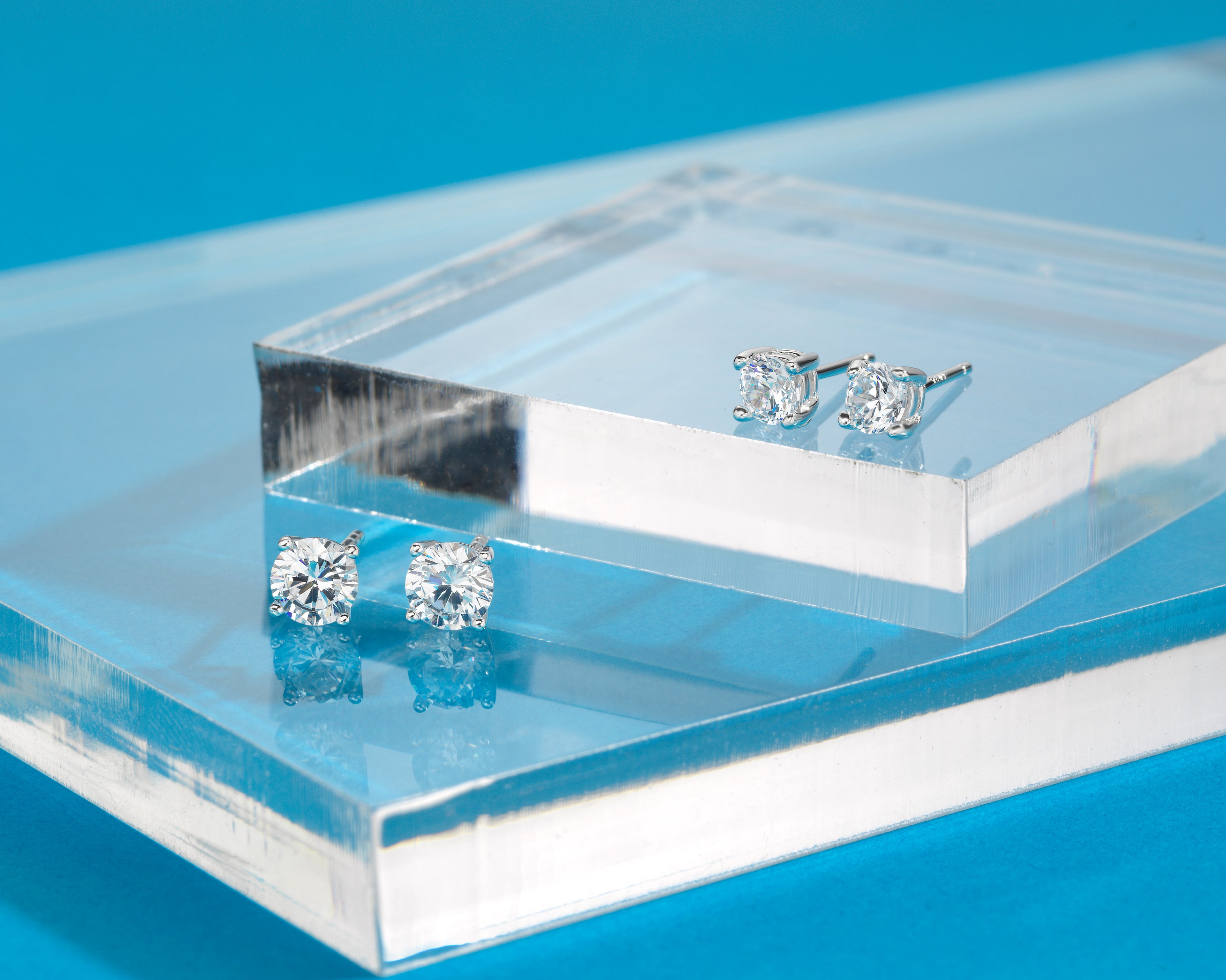 Your Complete Diamond Stud Earring Buying Guide