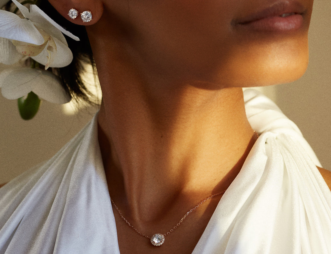 The Six Best Wedding Necklaces