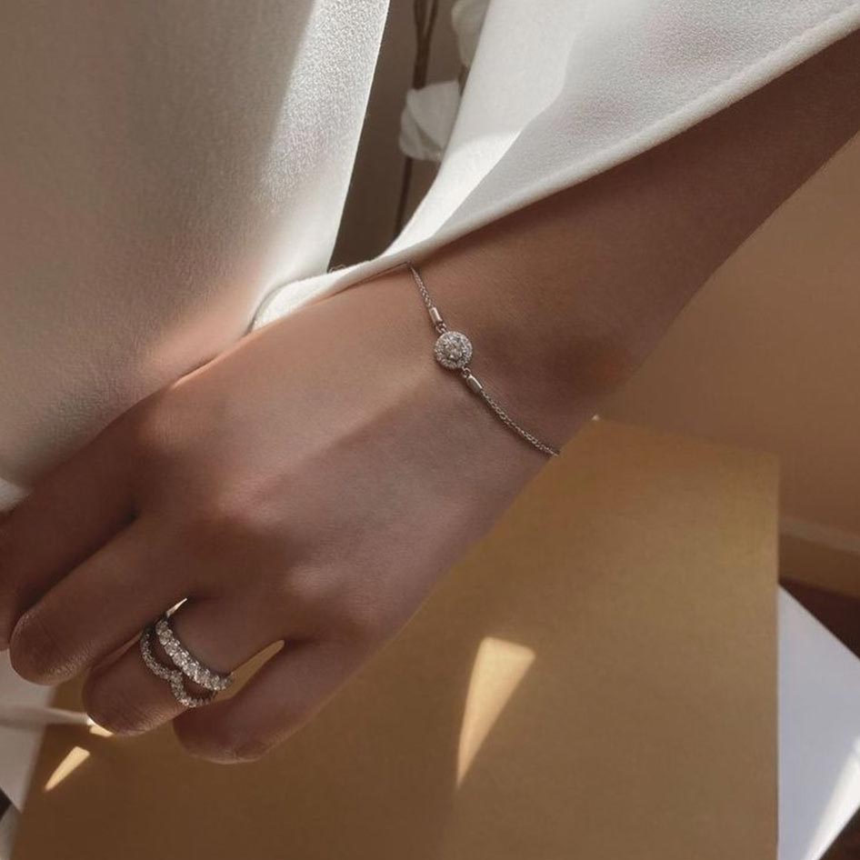 @lovereadiationx on Instagram