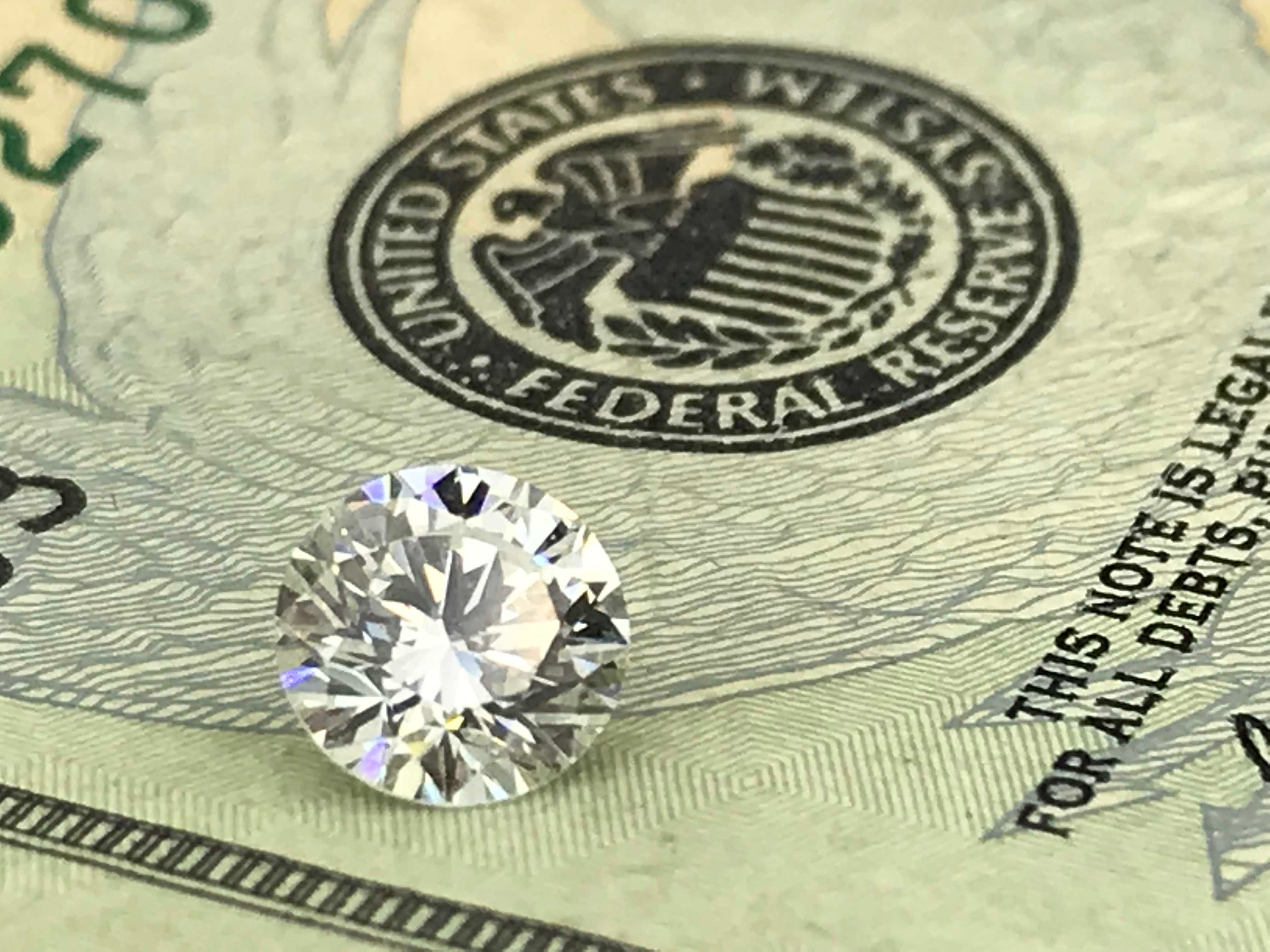 5 Common Engagement Ring Diamond Buying Mistakes