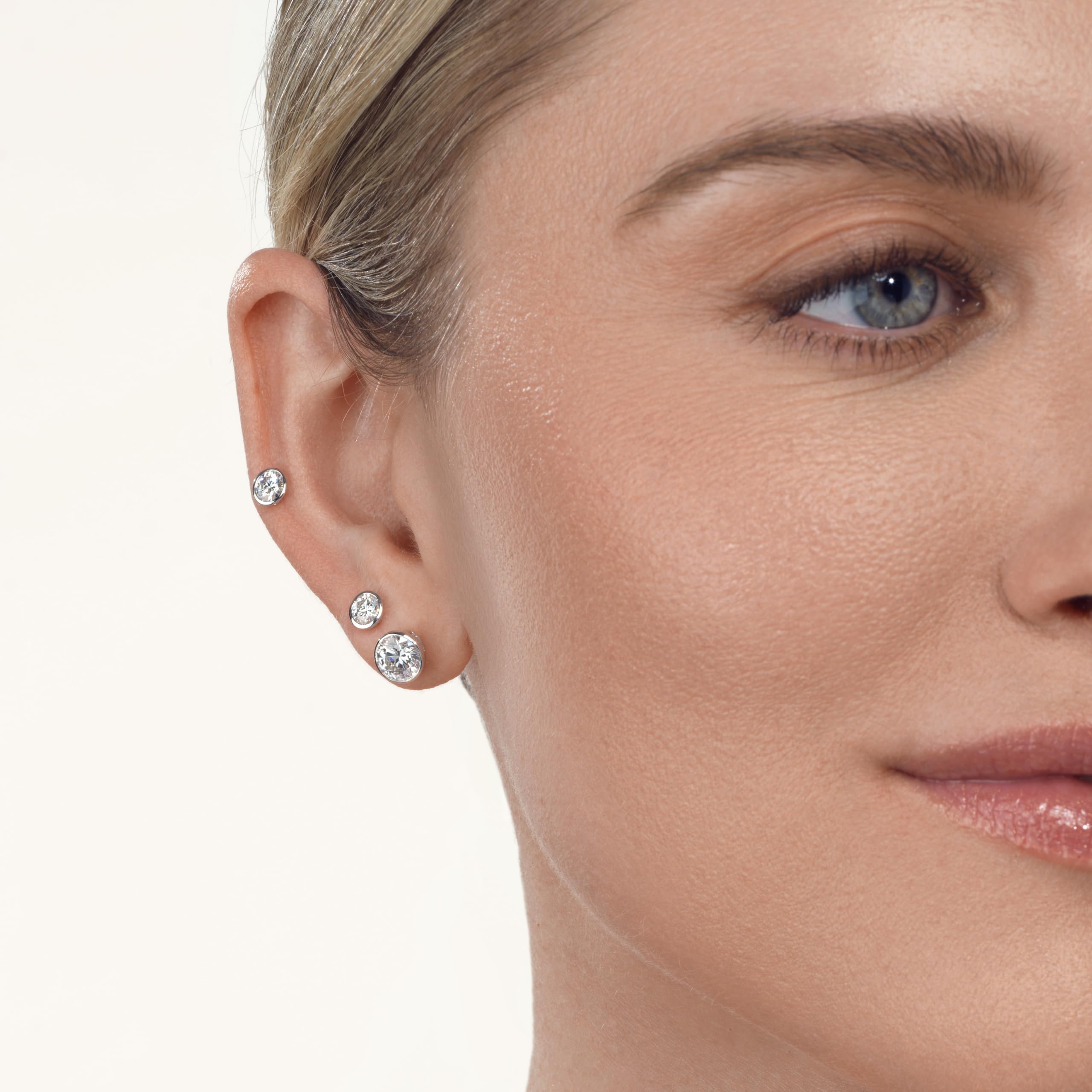 Carbon Atelier IGI Lab Grown Diamond Bezel Stud Earrings