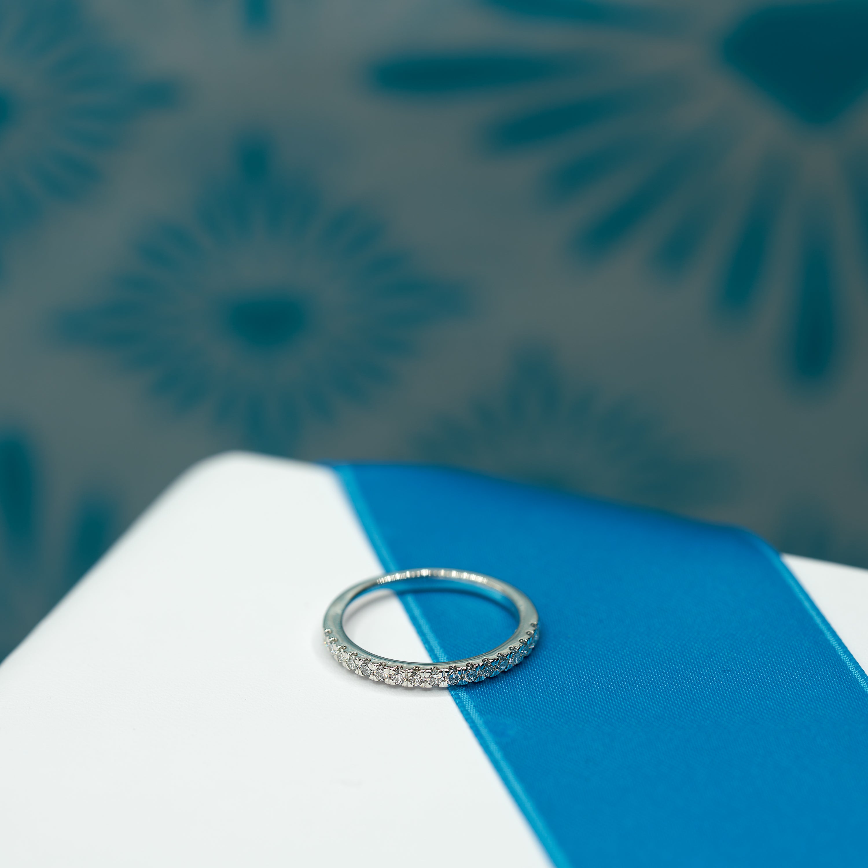 River of Light Band in White Gold (1.05 Ct. Tw.)