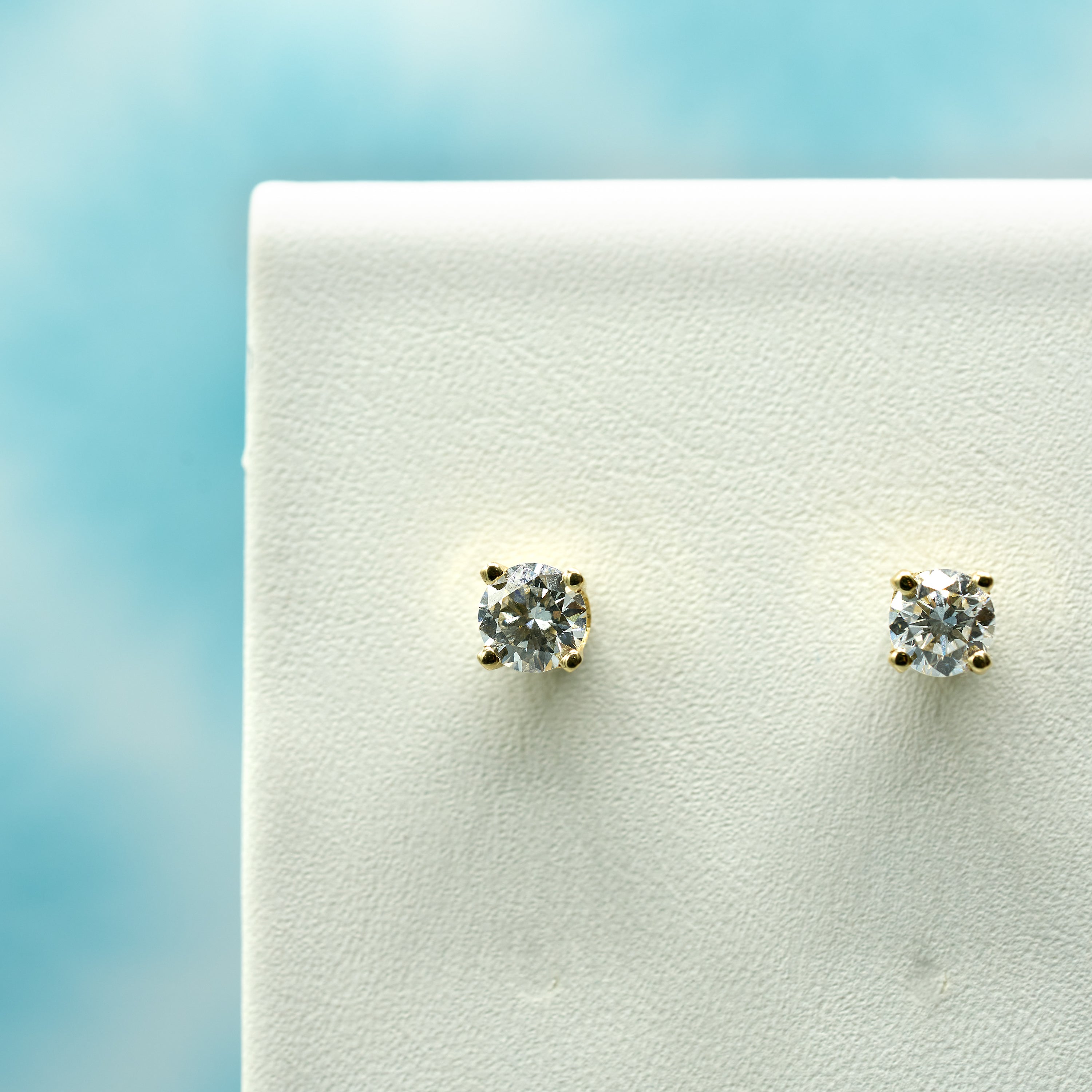 Sirius Stud Earrings - Multiple Sizes